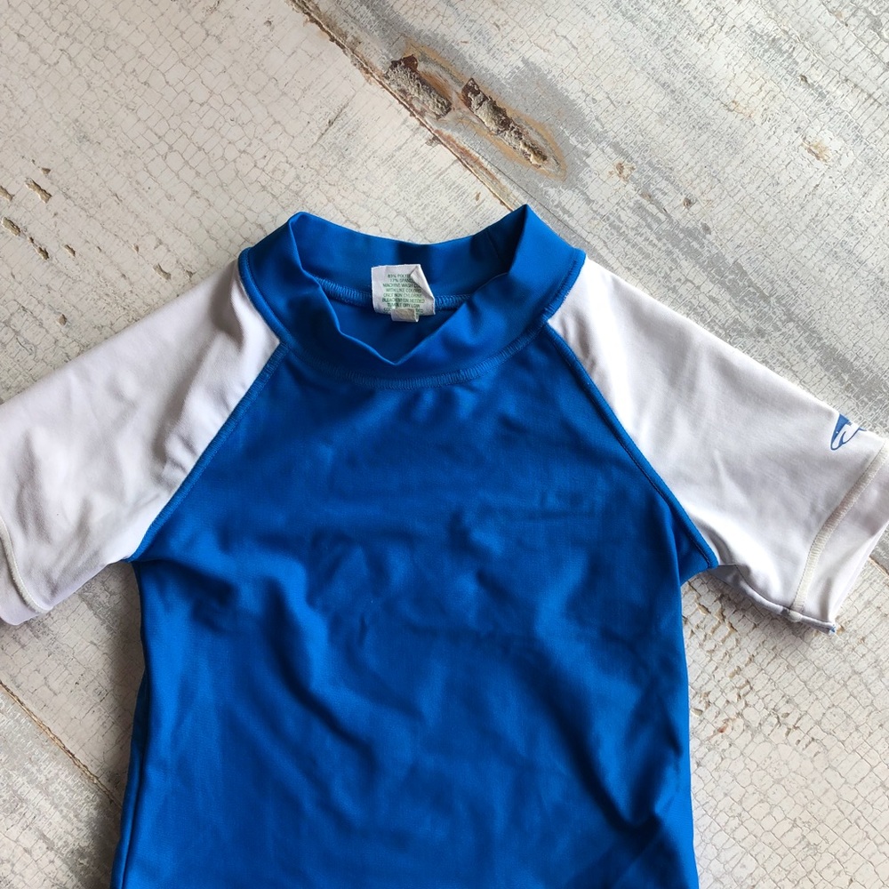 Baby rash guard